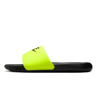 NIKE VICTORI ONE SLIDE