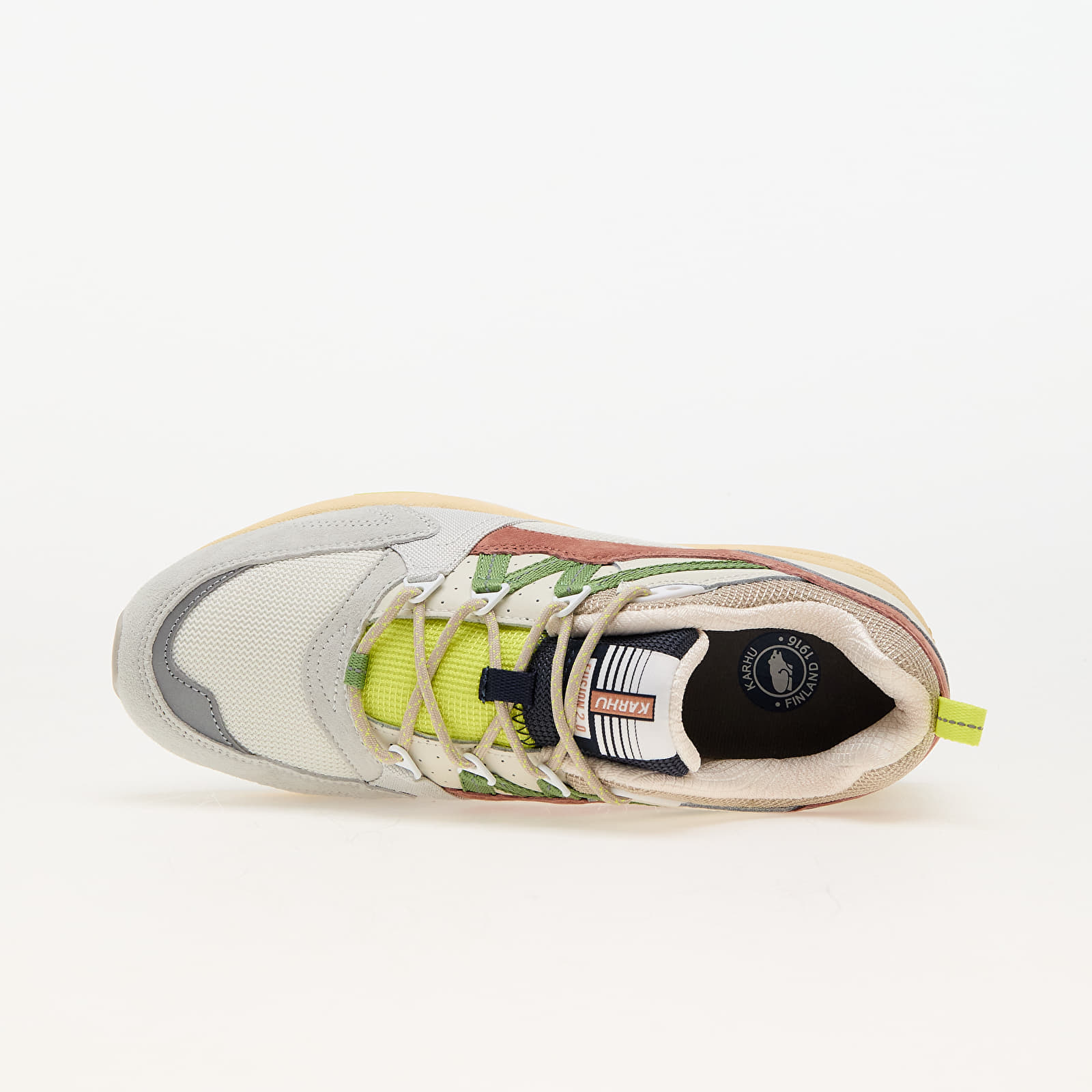 karhu aria lily white